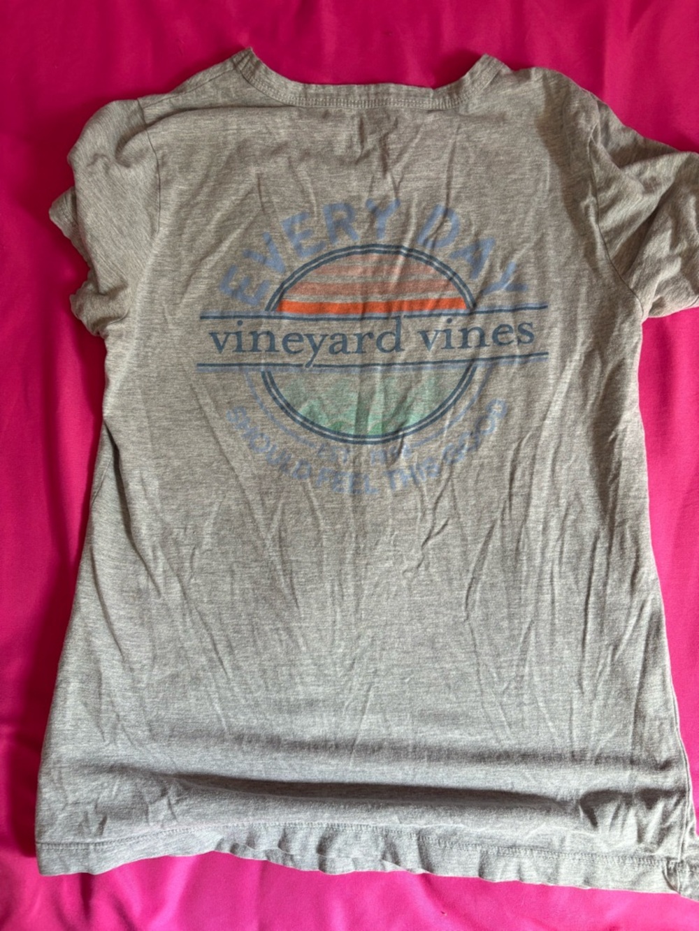 Vineyard Vines Gray Tee with Sunset Logo